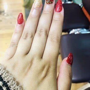  CHARMING NAIL&SPA is a Shopping mall located at 957 W Main Rd, Newport East, Middletown, Rhode Island 02842, US. The establishment is listed under shopping mall category. It has received 71 reviews with an average rating of 4 stars. Their services include In-store shopping . 